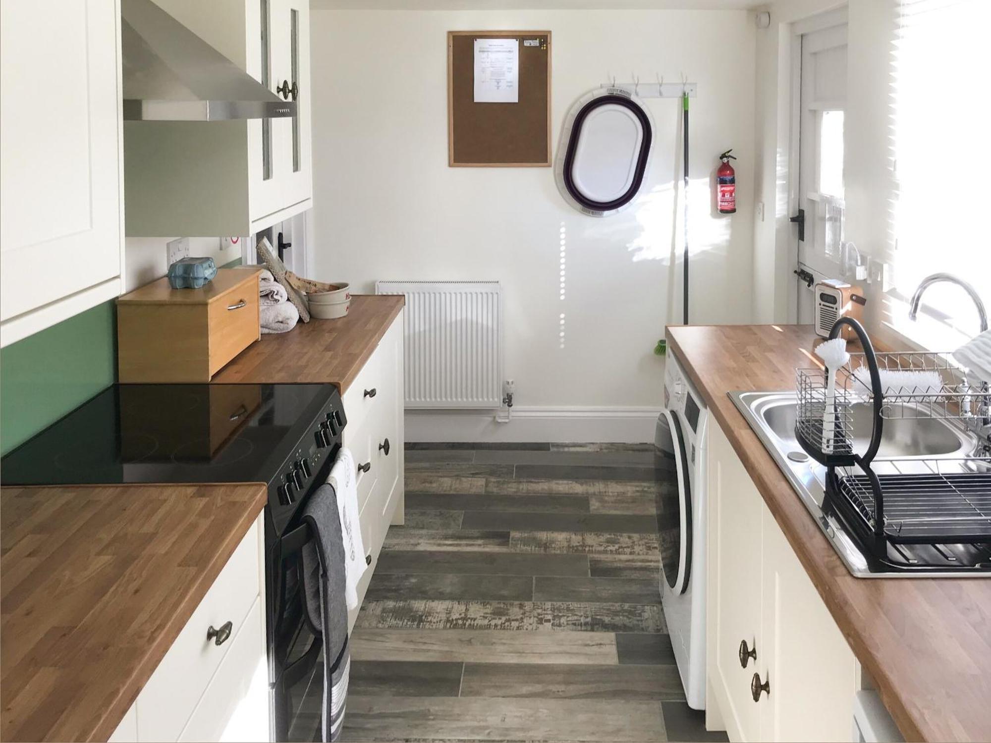 Villa Tiptoe à Steeple Ashton Extérieur photo